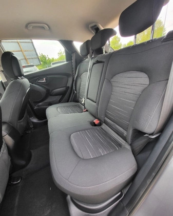 Hyundai ix35 cena 56700 przebieg: 139000, rok produkcji 2015 z Bardo małe 121
